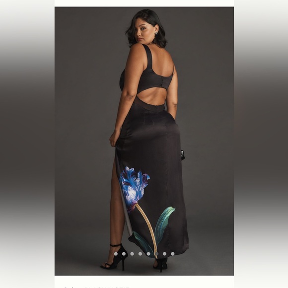 Anthropologie Black Dress with Flower Motif Size 24 - Picture 3 of 6